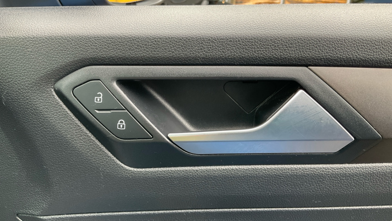 Volkswagen T-Roc 1.0 TSI SE 5dr Petrol Hatchback